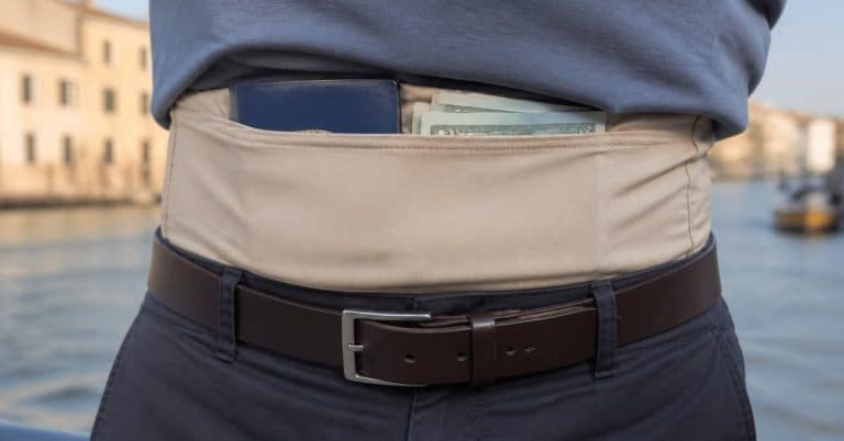 Ceinture porte-monnaie : comment bien la choisir pour voyager en sécurité ?