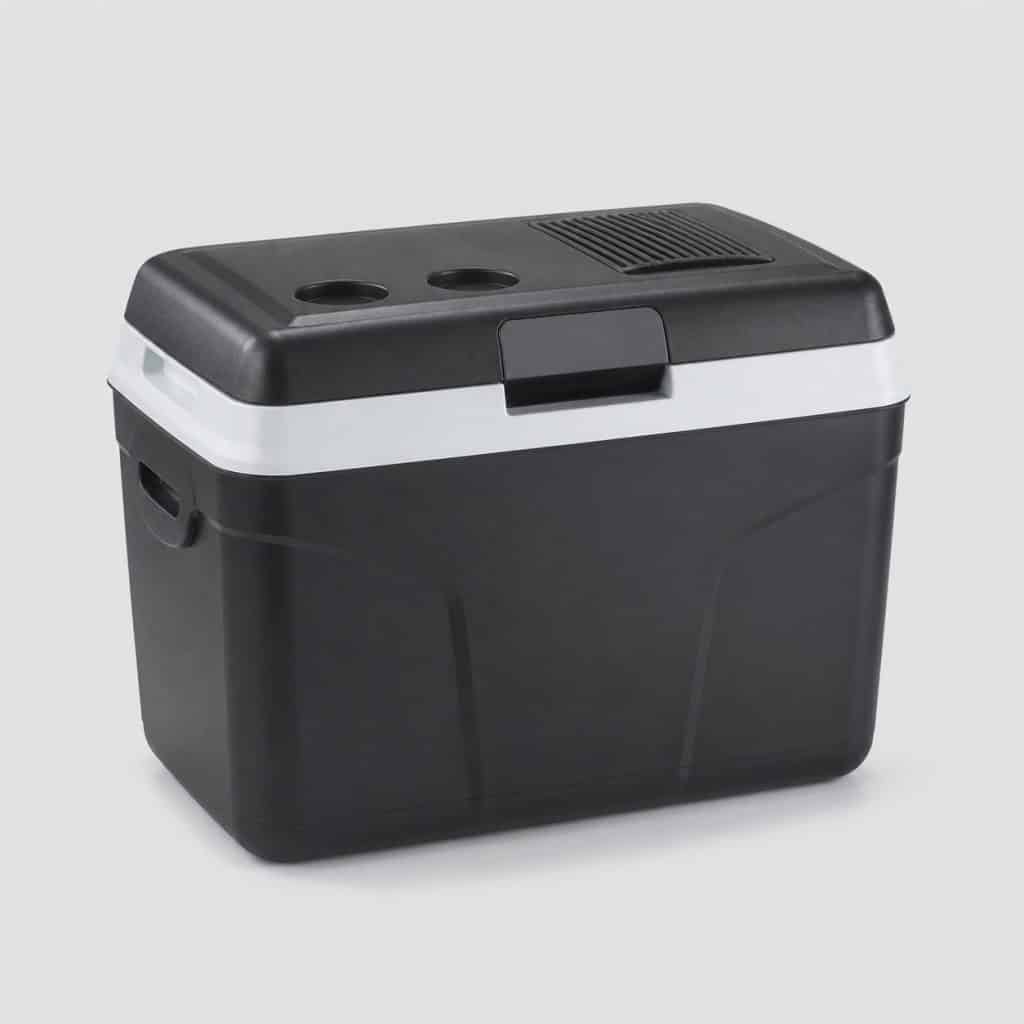 Glacière électrique thermoélectrique de 40 litres sur fond clair