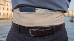 Ceinture porte-monnaie : comment bien la choisir pour voyager en sécurité ?